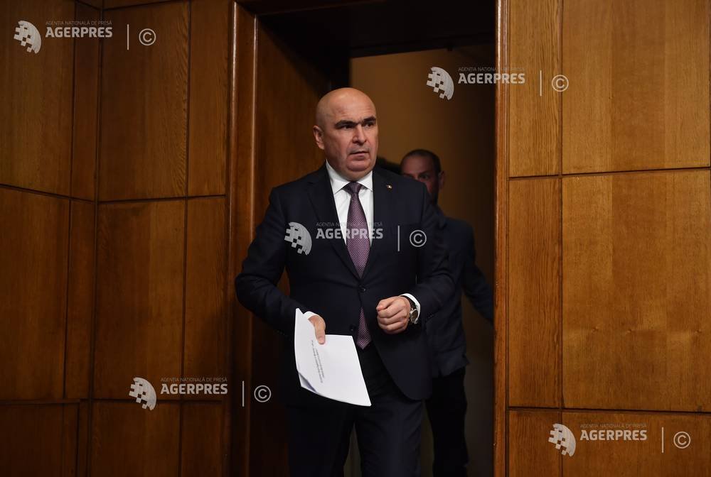 Bolojan Meets Social Partners on Reforms