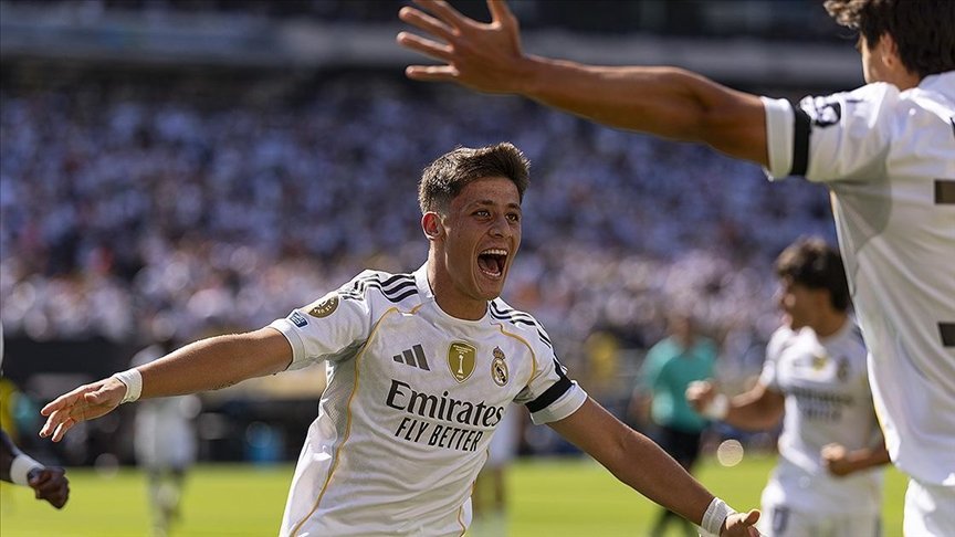 Real Madrid Beat Dortmund 3-2