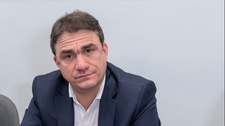 PASOK Warns of Pension Cuts