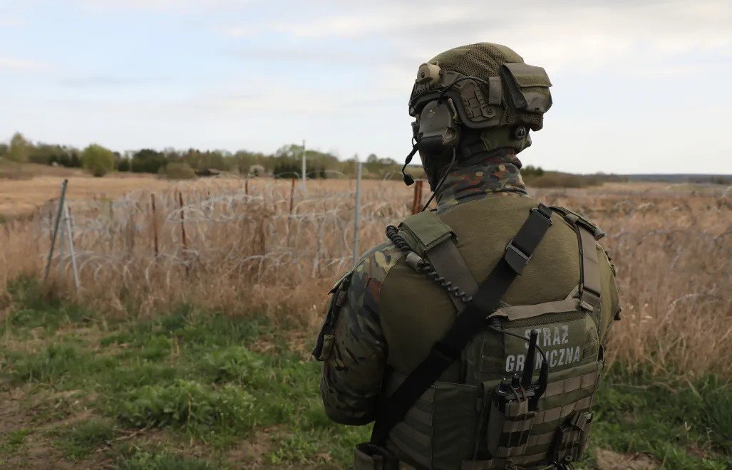 Estonian Caught with Migrants at Border
