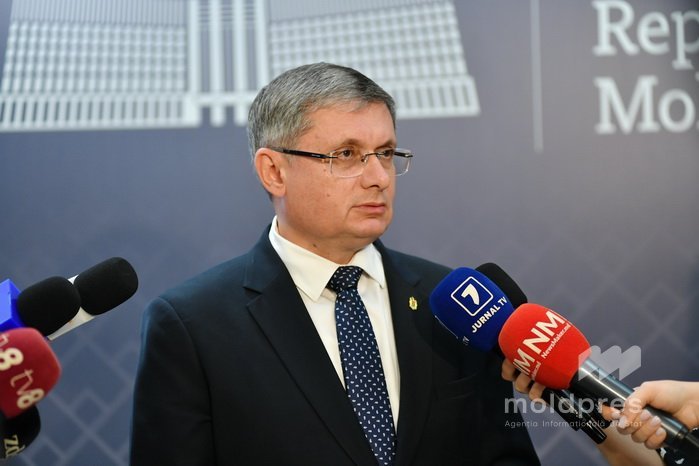 Romania Bans Chisinau Mayor Over Kremlin Ties