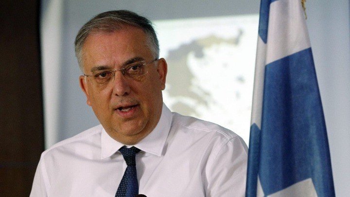 Greece Cancels 1,400 Inactive Investment Plans