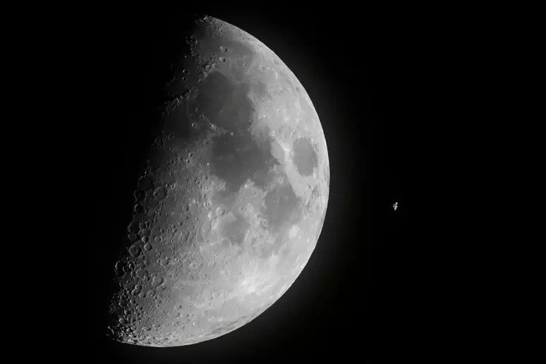 ISS Zvezda Module Leak Persists Despite June Repairs