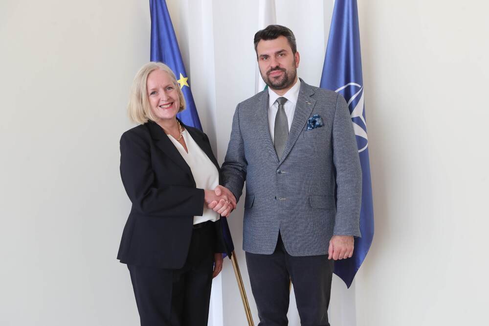Bulgaria Bids Farewell to Swedish Ambassador