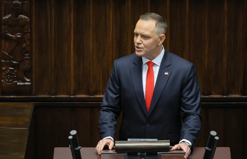 Nawrocki Vows Strong NATO Army
