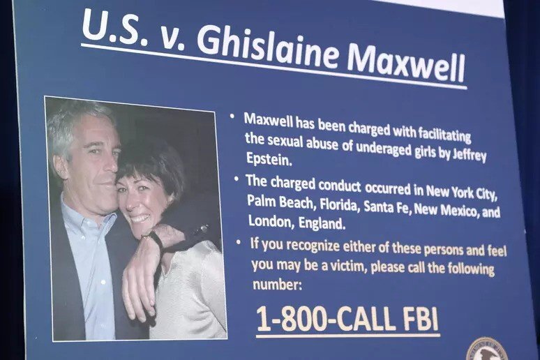 Former girlfriend opposes release of Epstein grand jury records