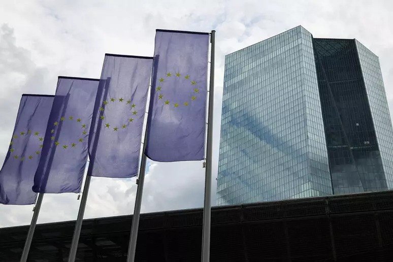 ECB: Eurozone Growth Slows Sharply in Q2