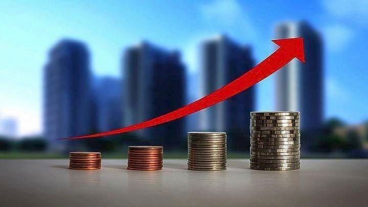 Greek Trade Gap Widens in June