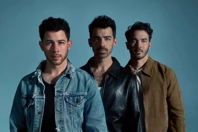 Jonas Brothers Drop Seventh Album Ahead of World Tour