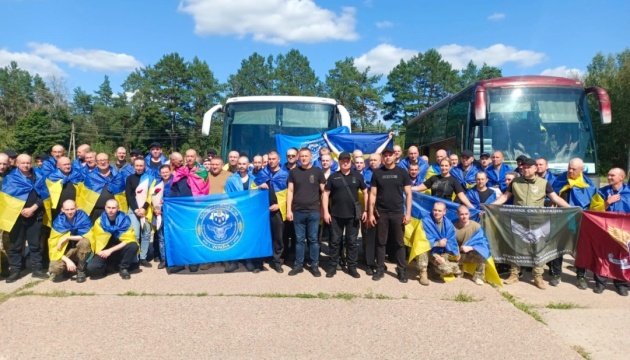 Ukrainian Professor Freed After 8 Years in Russian Captivity