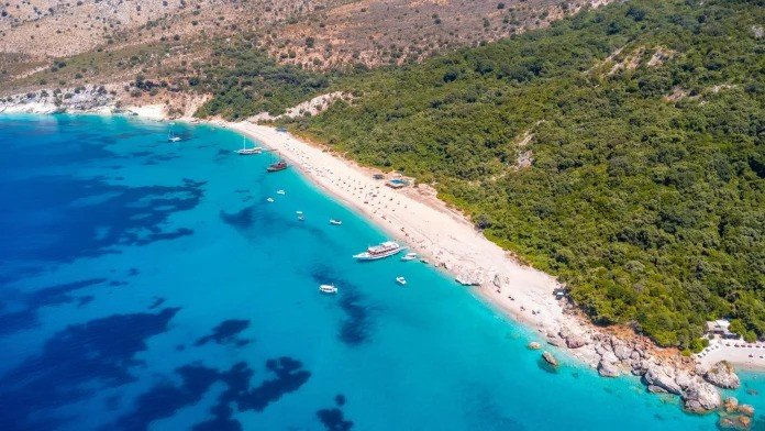 Ryanair Expands in Albania with New Tirana Base