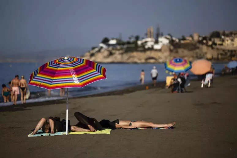 Northwest Spain Suffers Fires Amid Deadly Heat