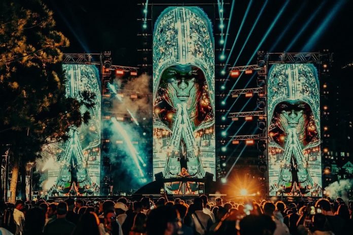 Solar Music Festival Lights Up Sarandë’s Ionian Coast