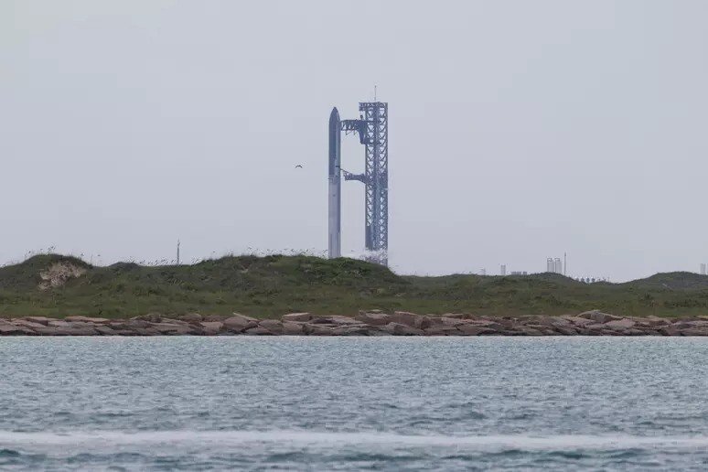 SpaceX Makes History With Flawless Starship Test