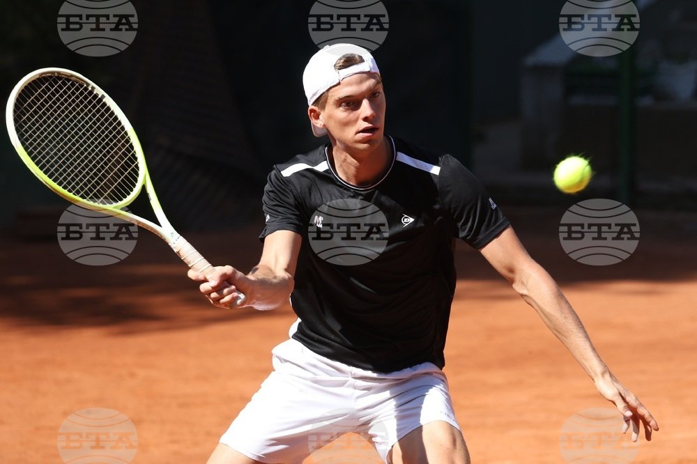 Piotr Nesterov Advances to Bucharest Quarterfinals After Solid Win