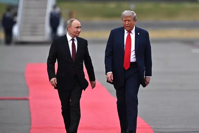 Top CIA Russia expert abruptly dismissed after Trump-Putin summit