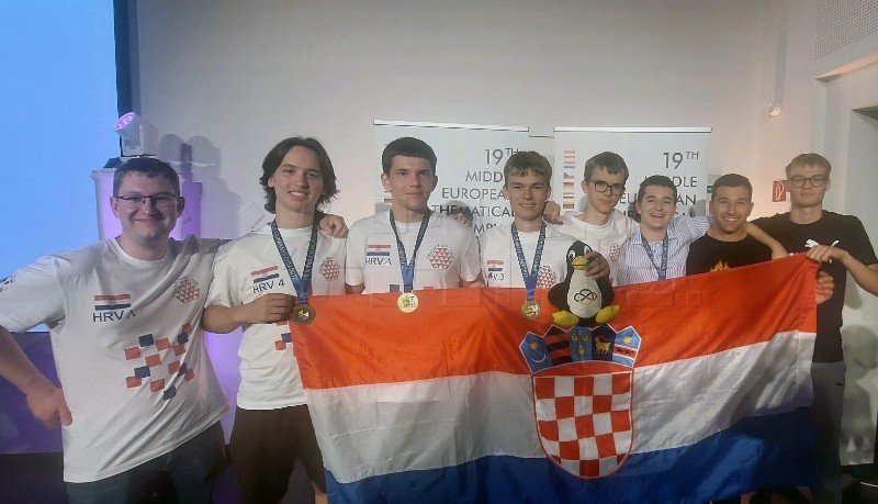 Croatian students win four bronze medals at Central European Math Olympiad