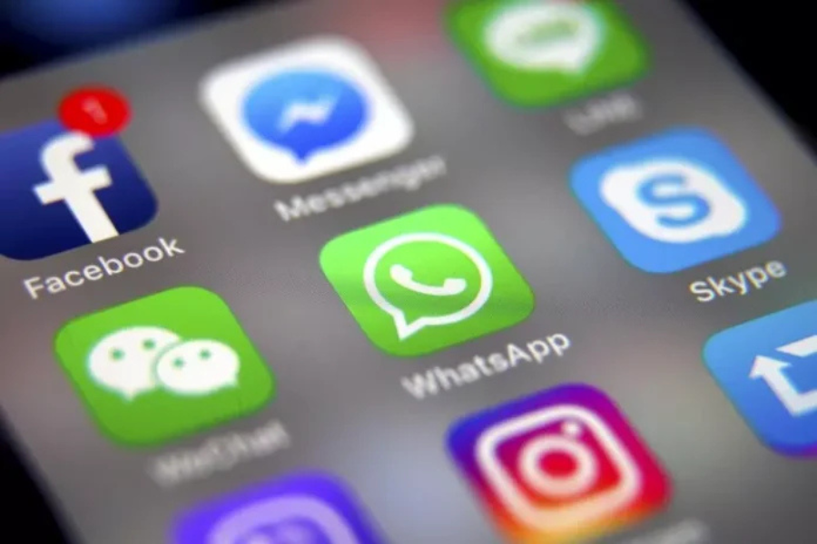 WhatsApp tests new AI feature to verify misinformation in real time