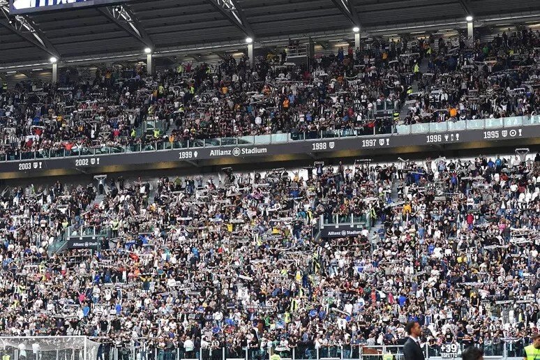 Juventus ex-chiefs convicted in capital gains probe