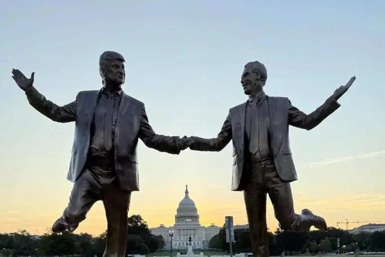 Trump-Epstein statue removed from Washington Mall