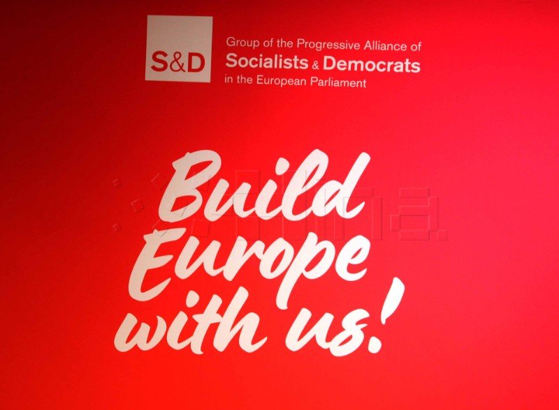 EU socialists demand long-term funding for accessible housing