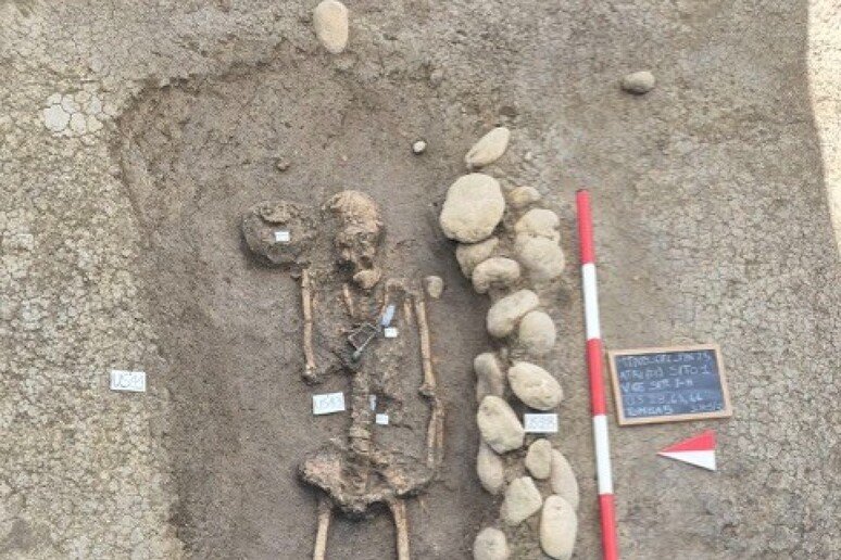 Ancient tombs found in Italy