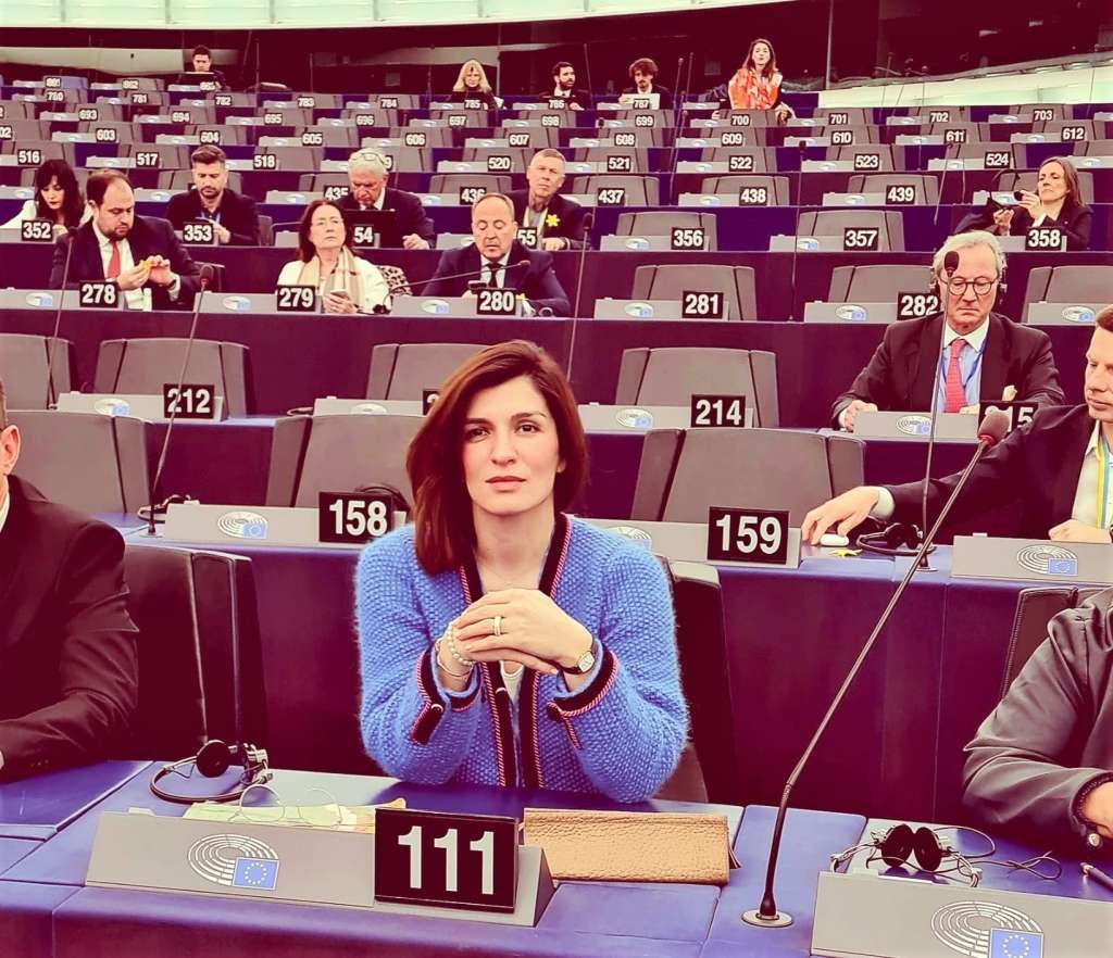 PACE debate on Serbia descends into chaos