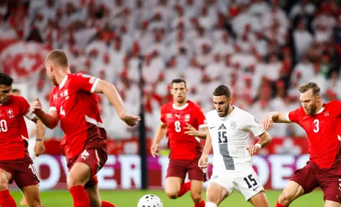 Stalemate leaves Slovenia struggling in World Cup qualifying race