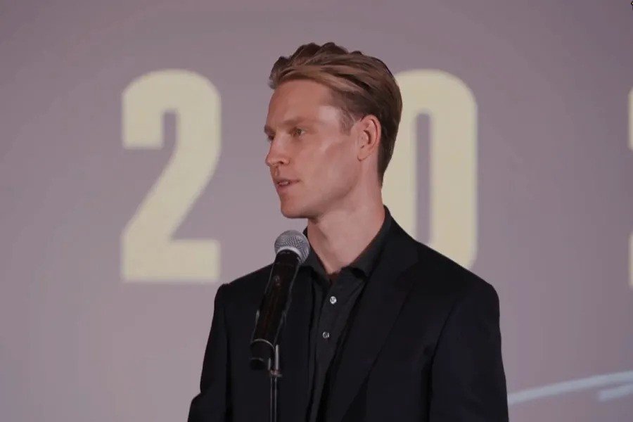 Frenkie de Jong delighted Barcelona fans