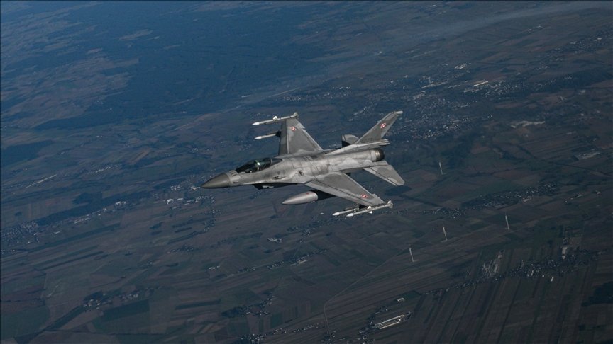 Russia's plane escorted by Polish jets amid rising Baltic tensions