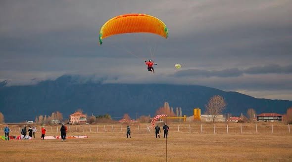 Albania hosts 11th annual “Korça Open Air” flight championship