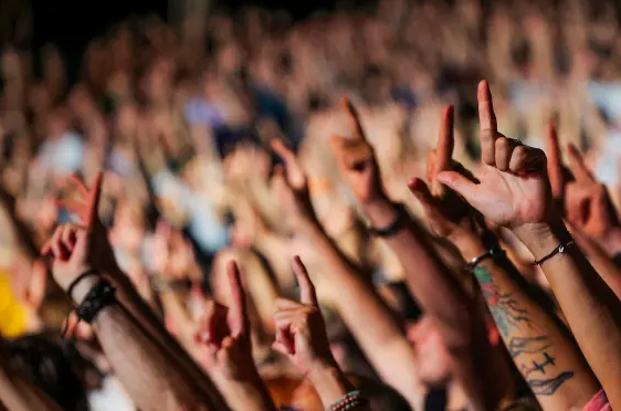 US rock star to hold concert in Serbia