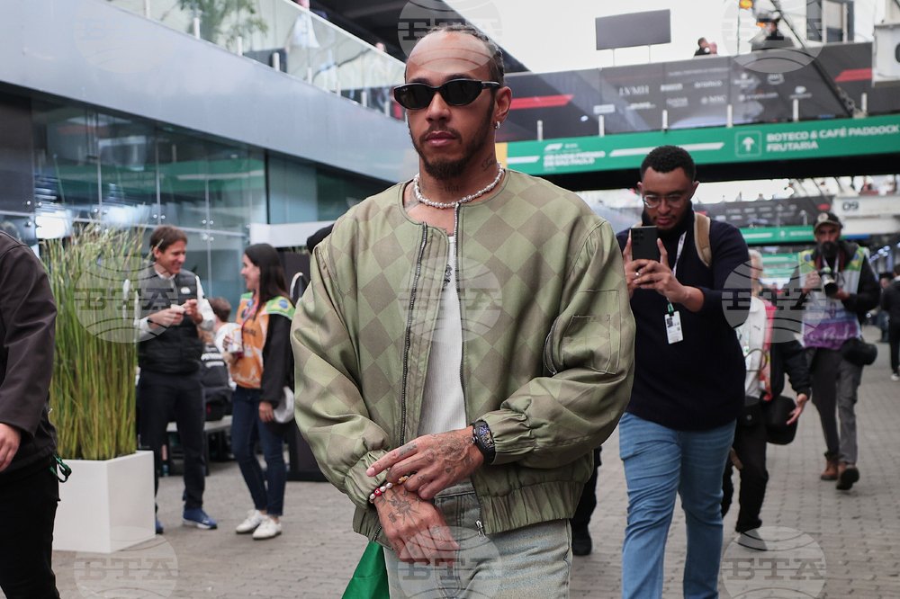 Ferrari's Lewis Hamilton responds to criticism from team president