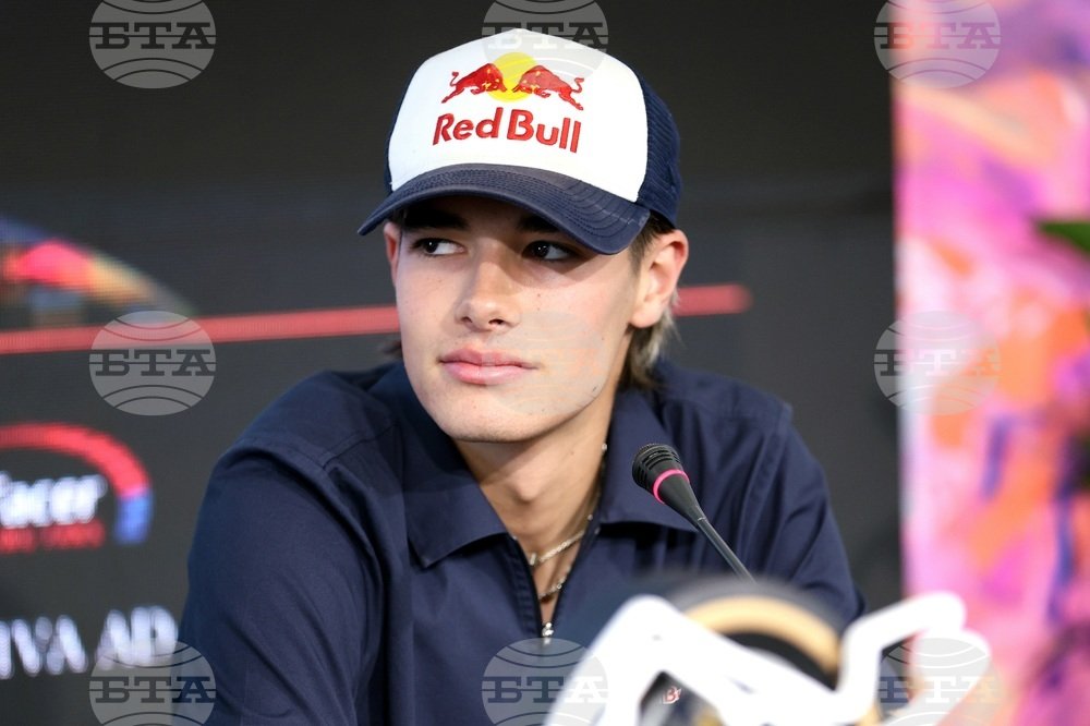 Bulgarian driver impresses in first Formula 2 weekend