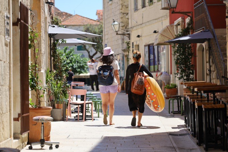 Croatia's Makarska in “European Capitals of Small Retail” award final