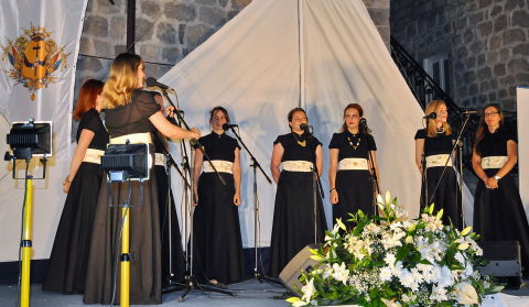 Croatian women’s klapa a cappella ensemble performs in Germany