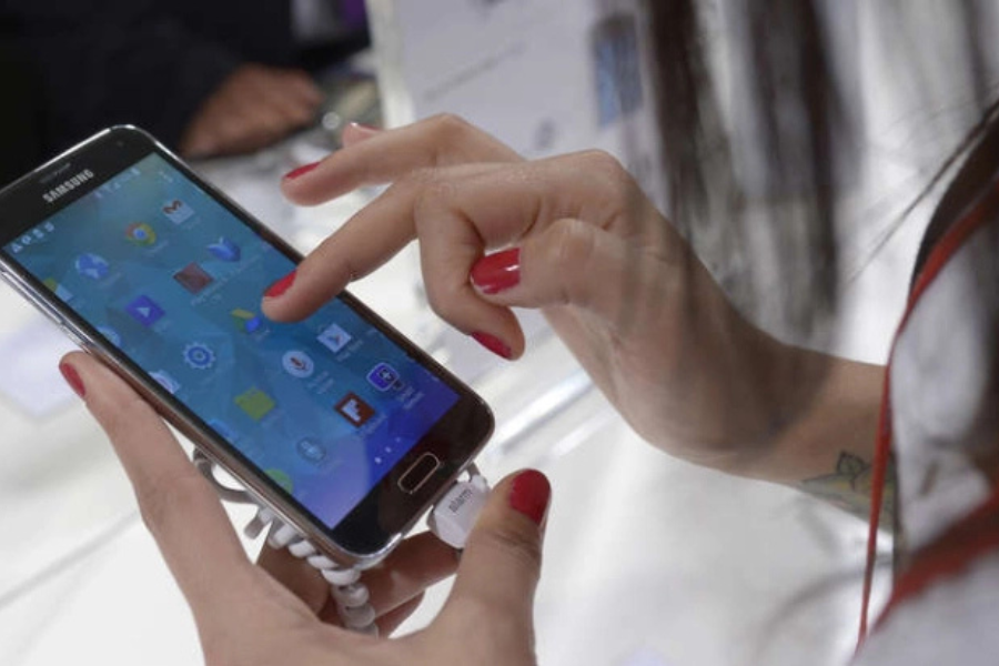 Majority of Serbian women and girls blame themselves for digital abuse