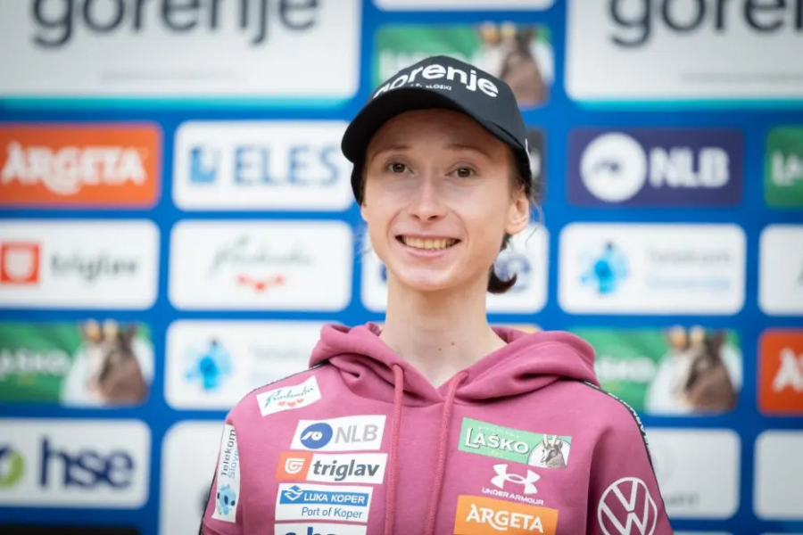 Slovenian ski jumpers score double victory at World Cup in Poland