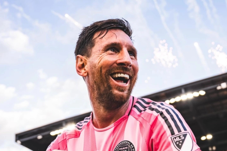 Lionel Messi wins “Landon Donovan” MVP award in MLS