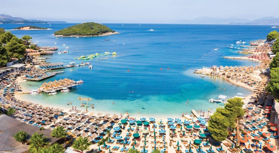 Albania posts record current account surplus