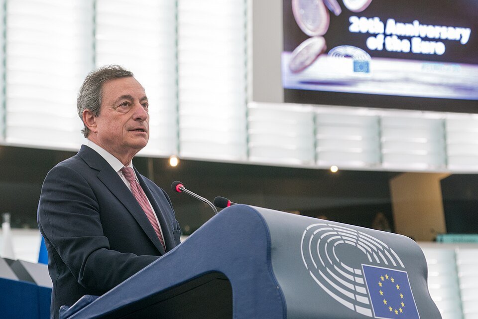 Mario Draghi urges Europe to become federation to avoid US, China dominance