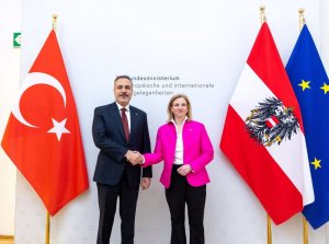 Türkiye FM visit to Austria shapes strategic dialogue (PHOTO/VIDEO)