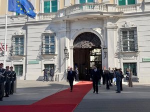 Péter Magyar’s Austrian visit as turning point in Central European politics (PHOTO/VIDEO)