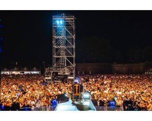 Tirana welcomes Zucchero for historic first concert