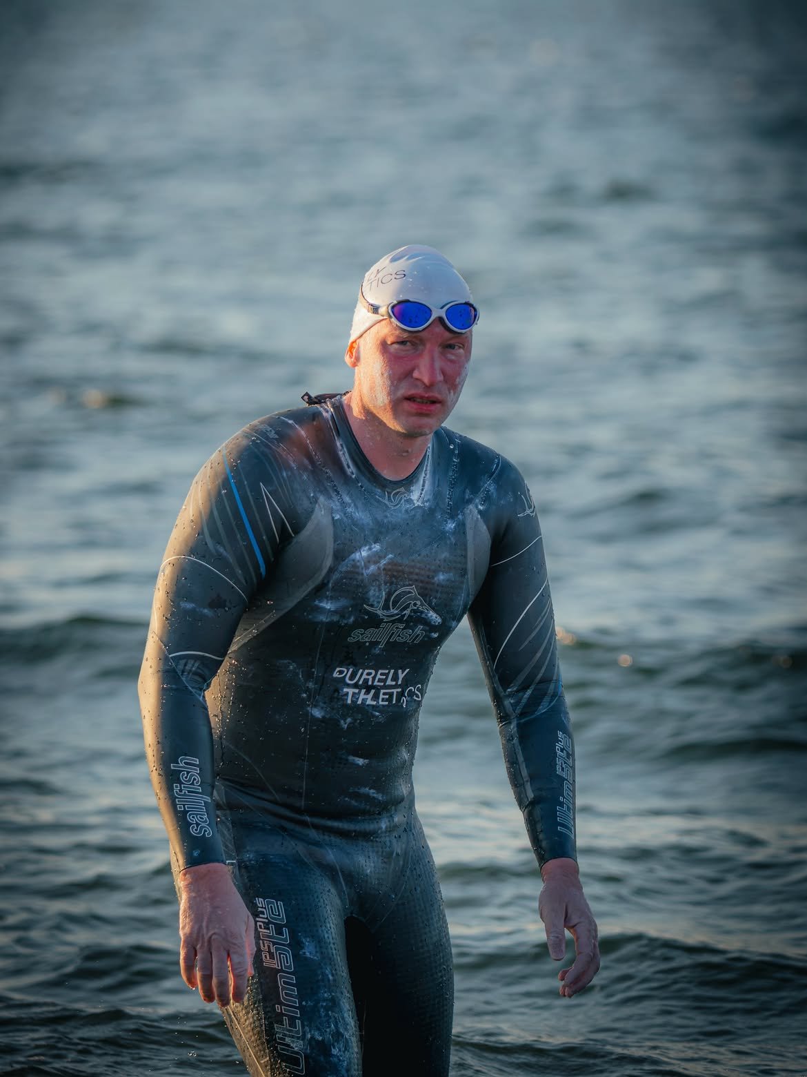 Polish swimmer conquers Baltic Sea after 56 hours without sleep