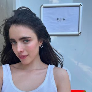 Margaret Qualley, Aaron Pierre hit blue carpet for ‘Love of Your Life’